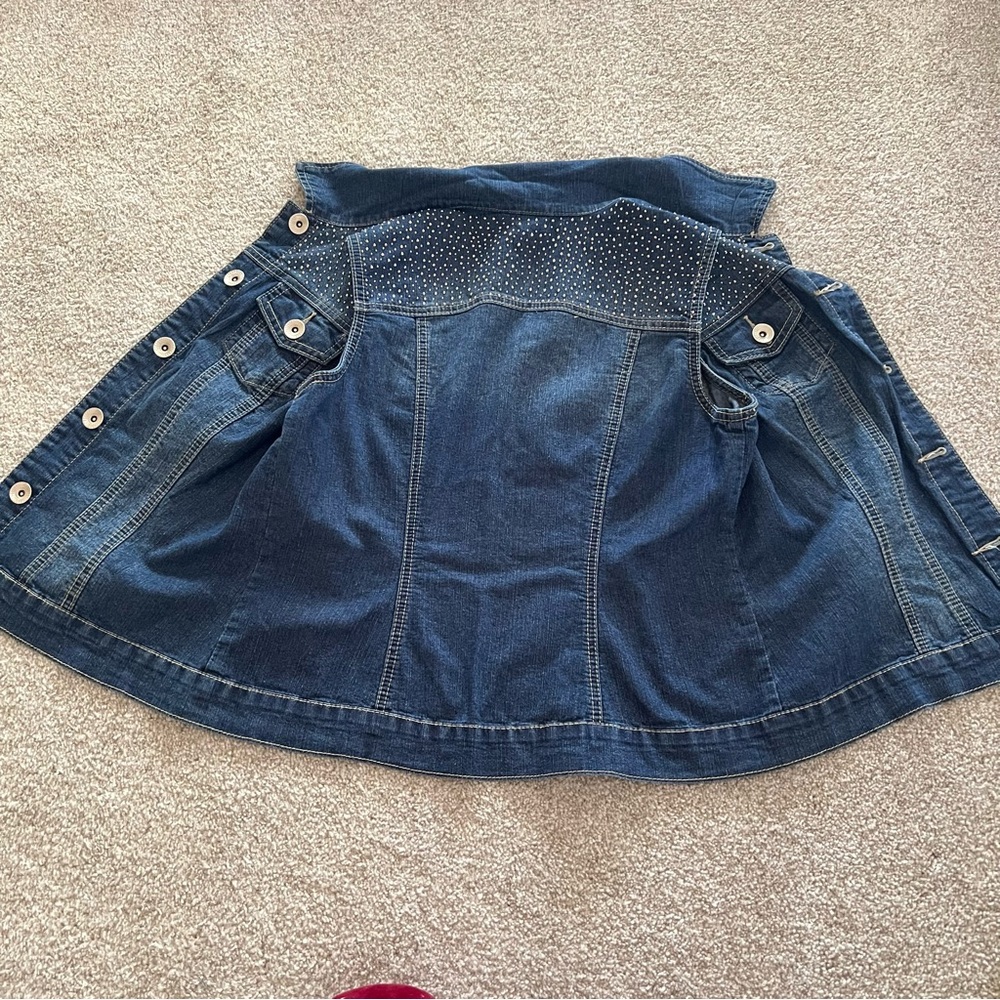 Baccini Cotton Sleeveless Denim Vest w Rhinestone Accent Medium NWOT - Picture 8 of 12